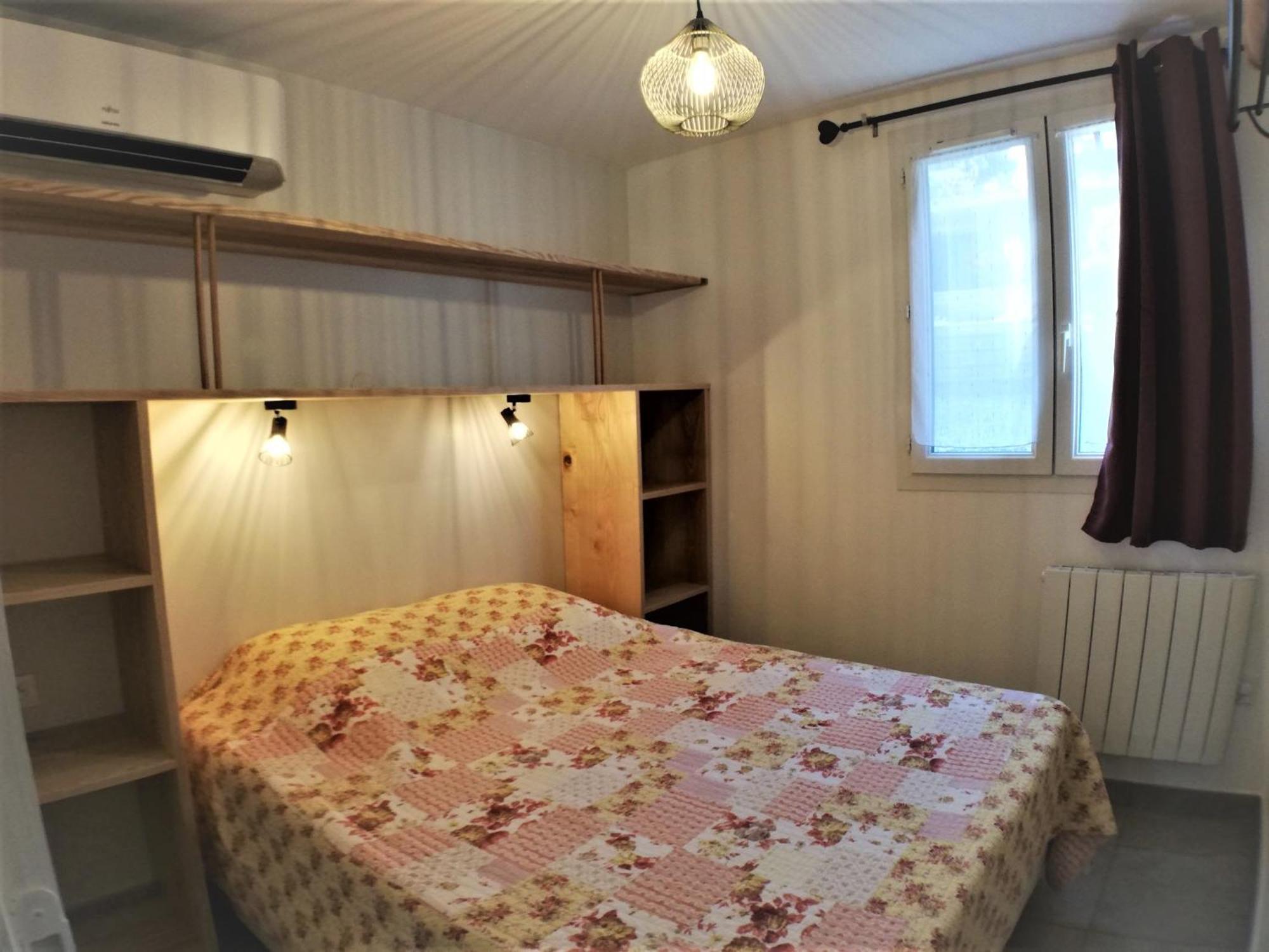 Gites Domaine De La Barnerie Saint Alban Auriolles Room photo