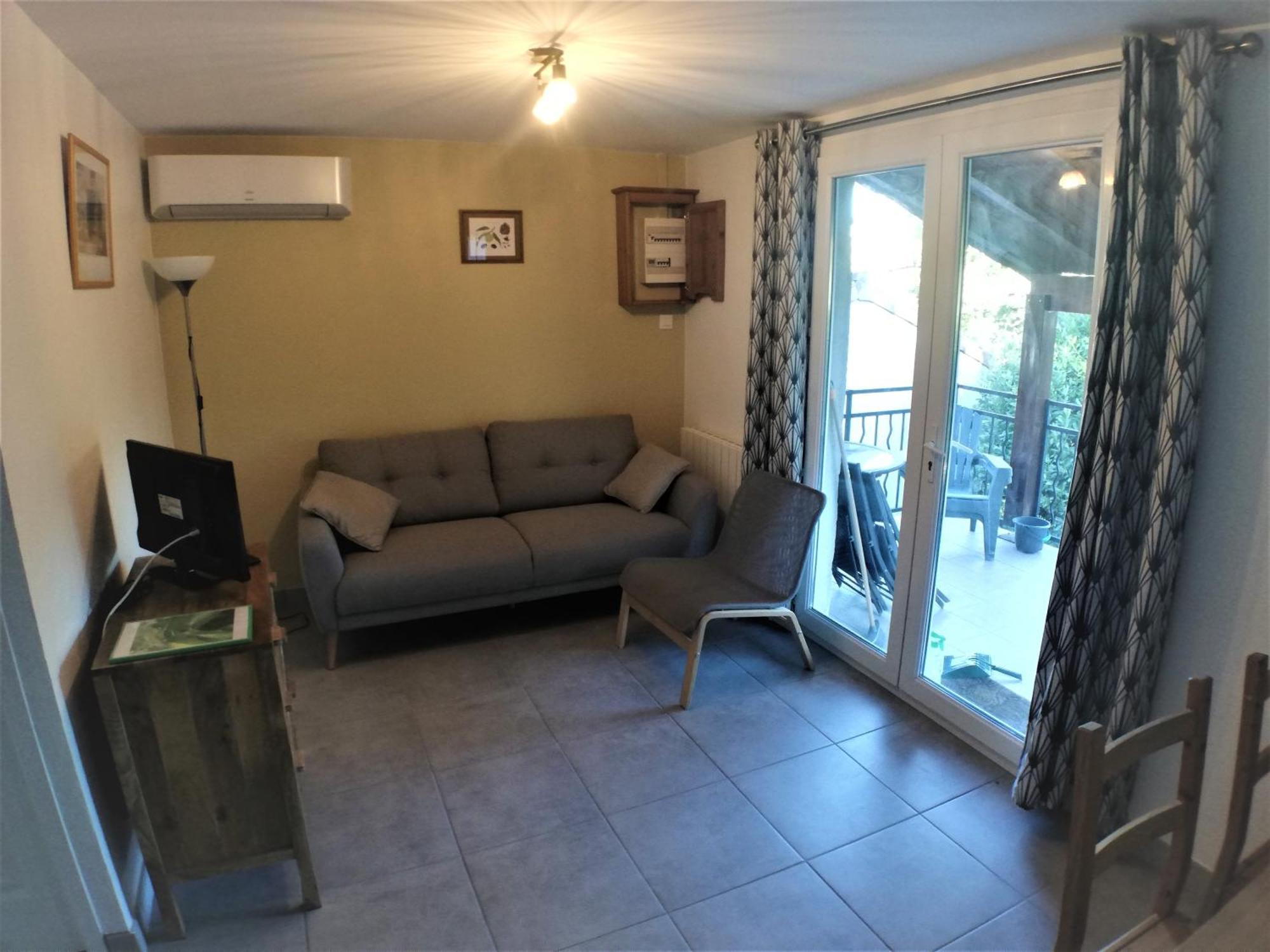 Gites Domaine De La Barnerie Saint Alban Auriolles Room photo